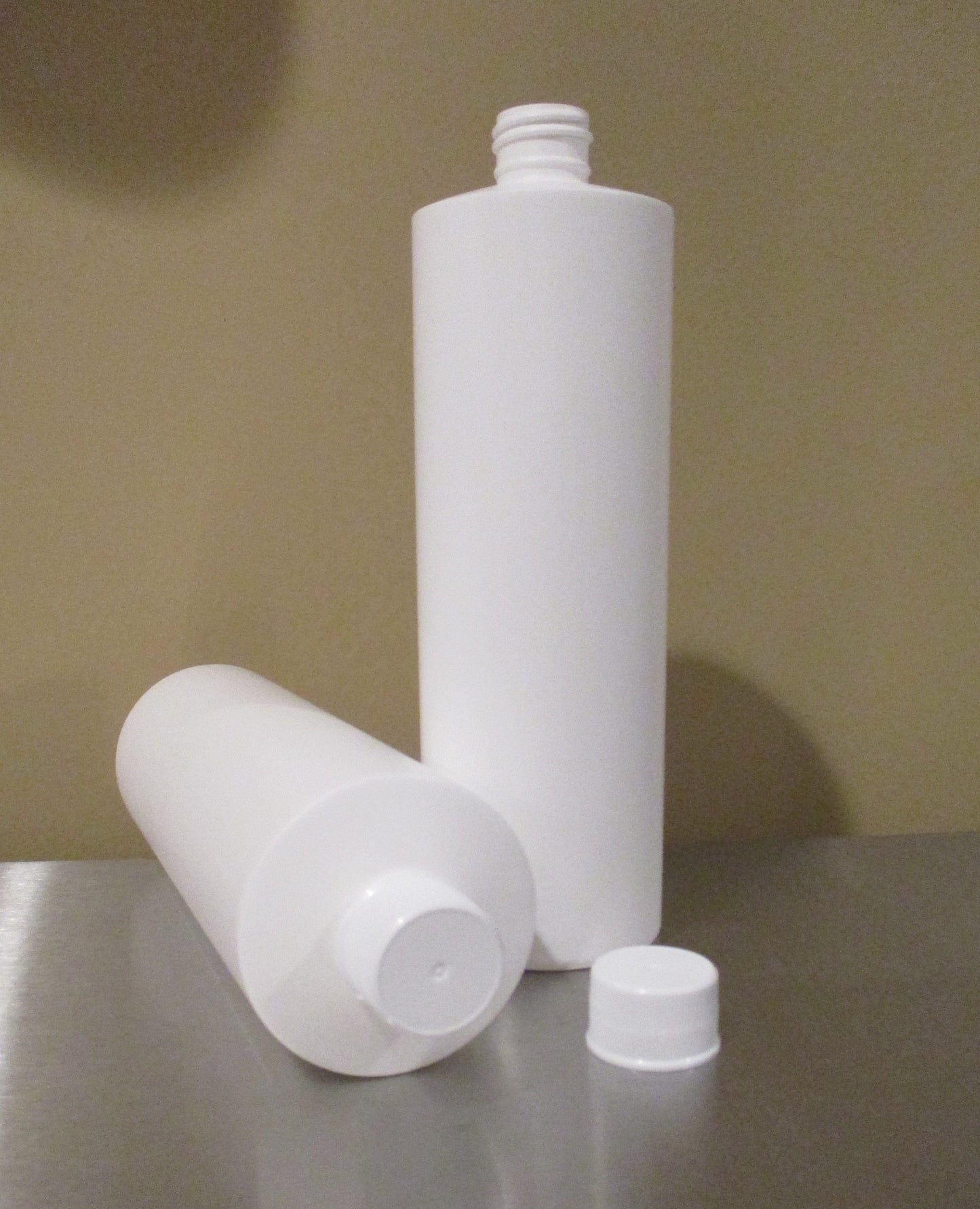 16 Ounce HDPE White Cylinder Bottles Complete With 28-410 Caps-Pharmaceutical Grade-Free 48 US State Shipping